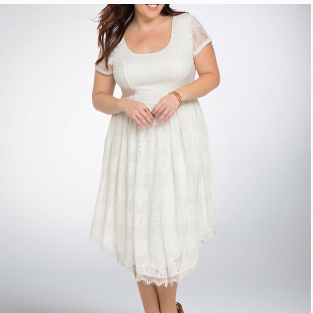 Torrid Cream V-Hem Dress